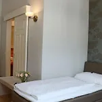 מלון Gaestehaus 