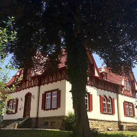 Garni - Unsere Stadtvilla Hotel 3*
