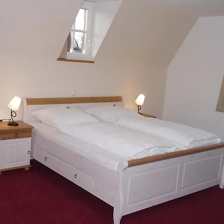 Garni - Unsere Stadtvilla Hotel 3*