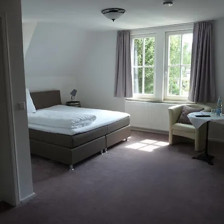 Garni - Unsere Stadtvilla 3* Hechingen